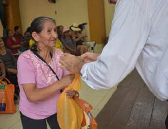 Asociación Horizonte Euroasia entrega donación de carne a 50 familias de El Agustino